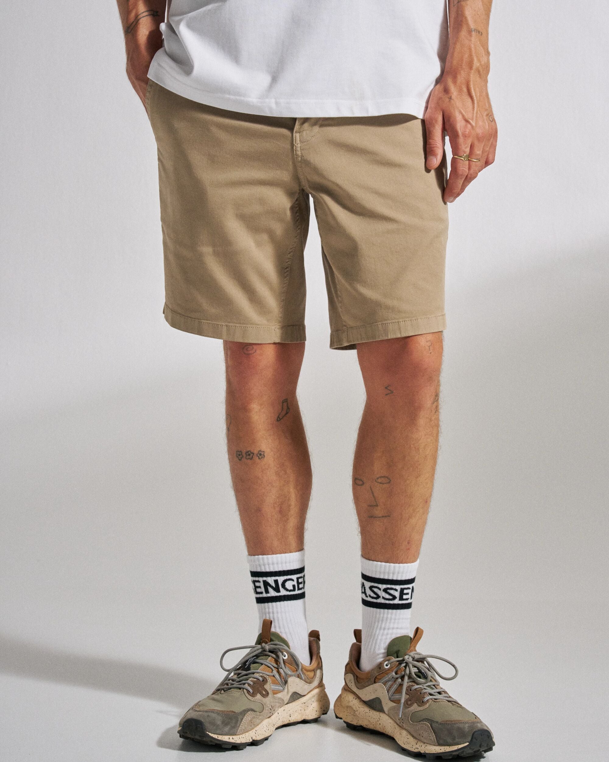 365 Cotton Short - Chinchilla Brown - Studio Model