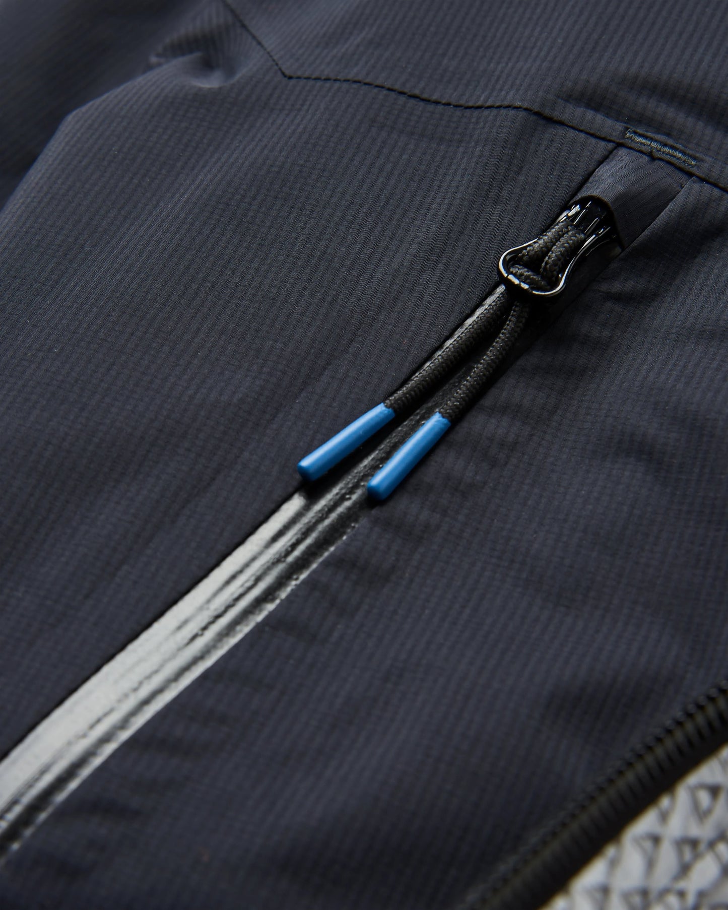 Trailscape Lite Men's Recycled Waterproof Jacket - Black - Flatlay