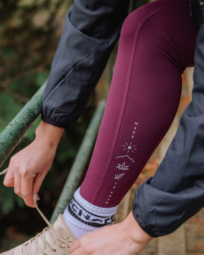 Mantra Recycled Active Legging - Fig - Lifestyle