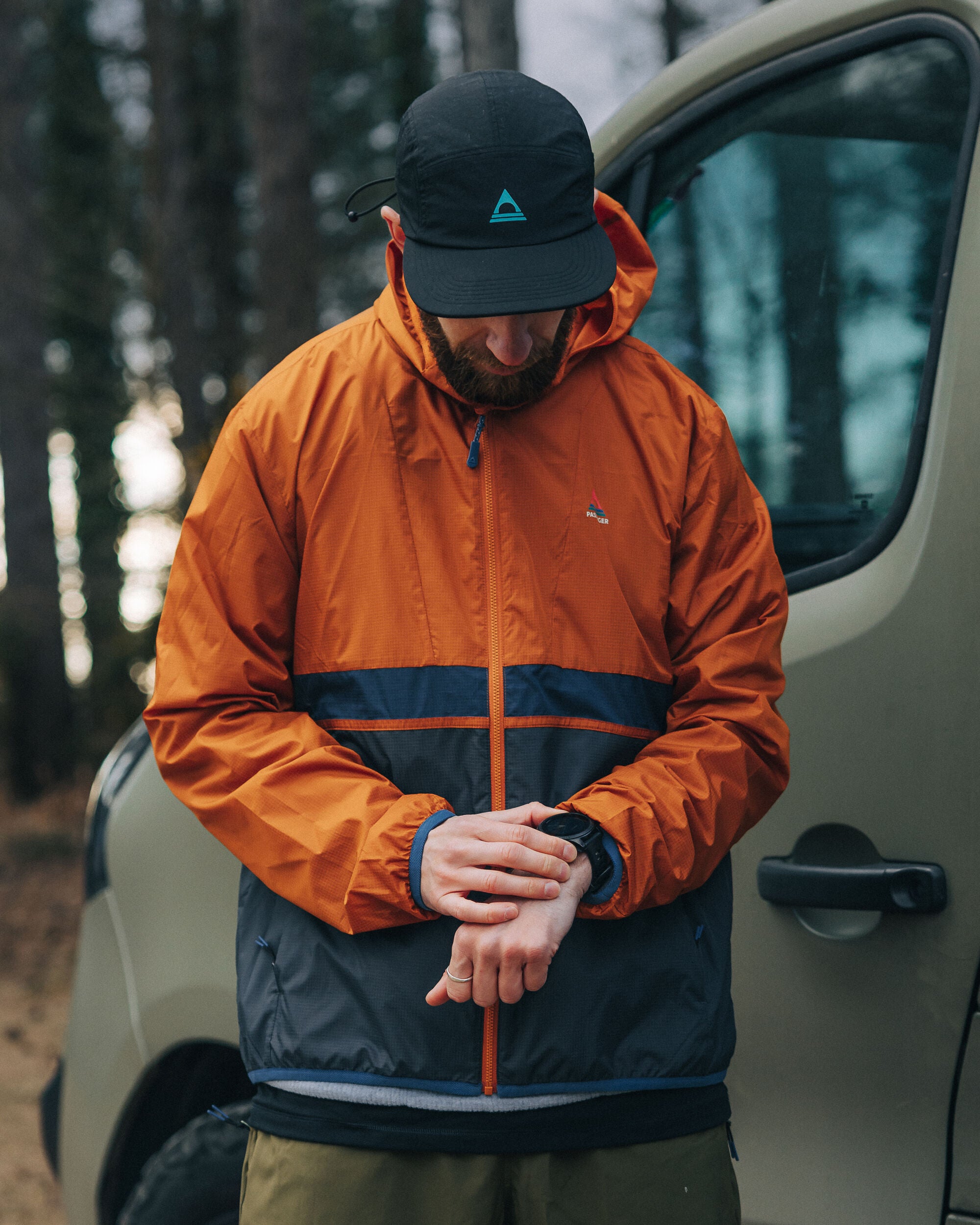 Gusto Recycled Windshell Jacket - Sunset Orange/Charcoal - Lifestyle