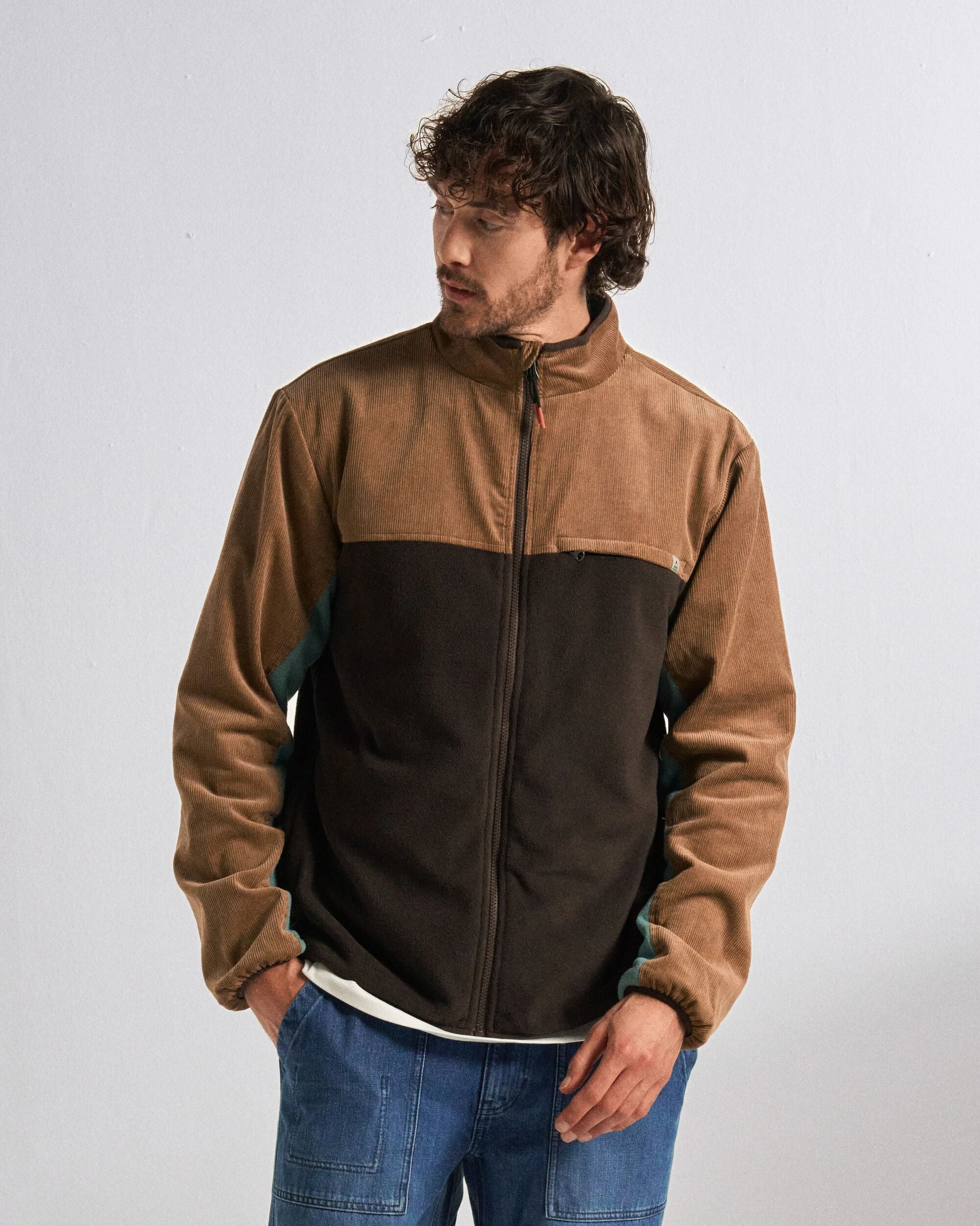 Somewhere Recycled Fleece - Caramel/Espresso - Studio Model