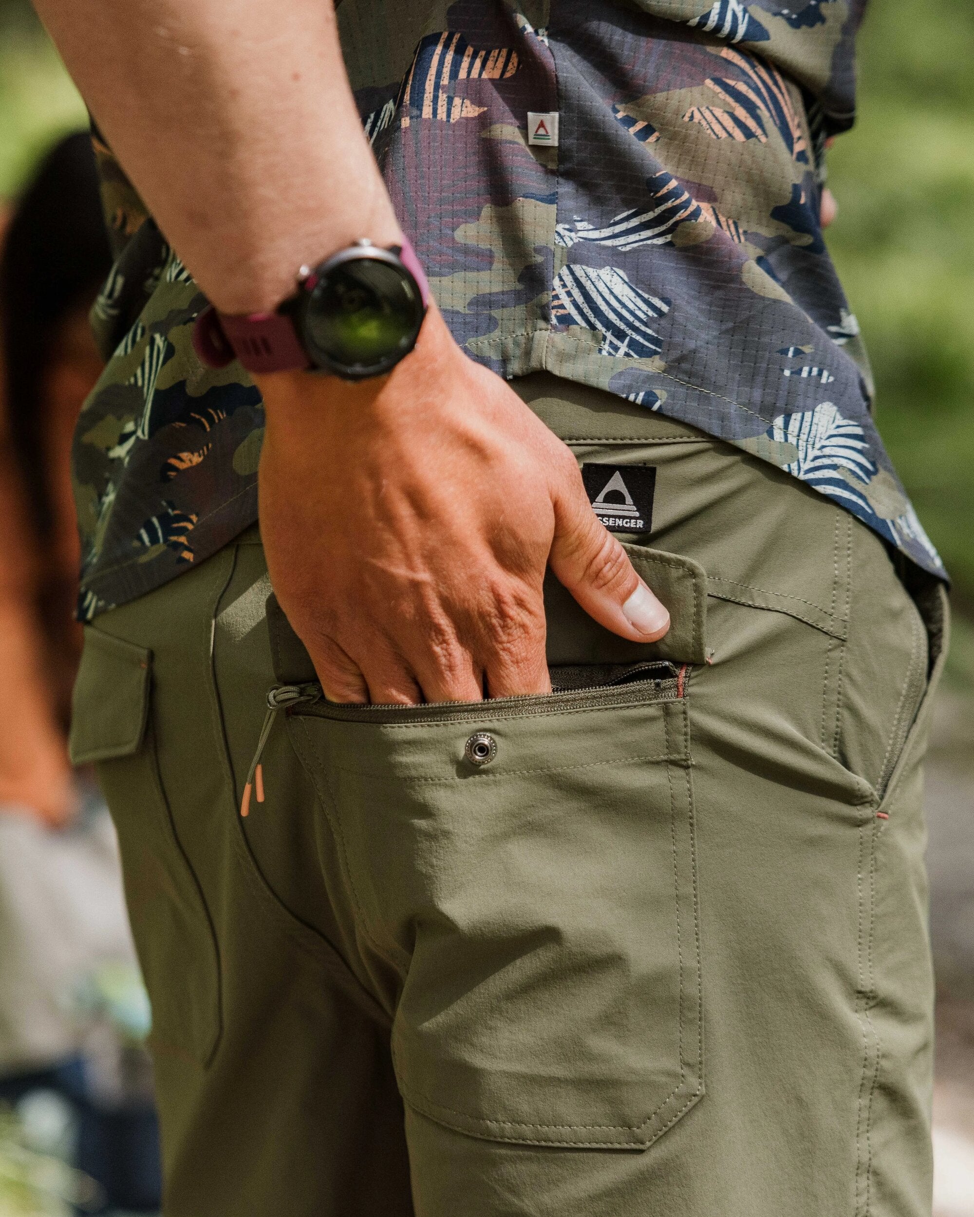365 Trail Short - Khaki - Lifestyle