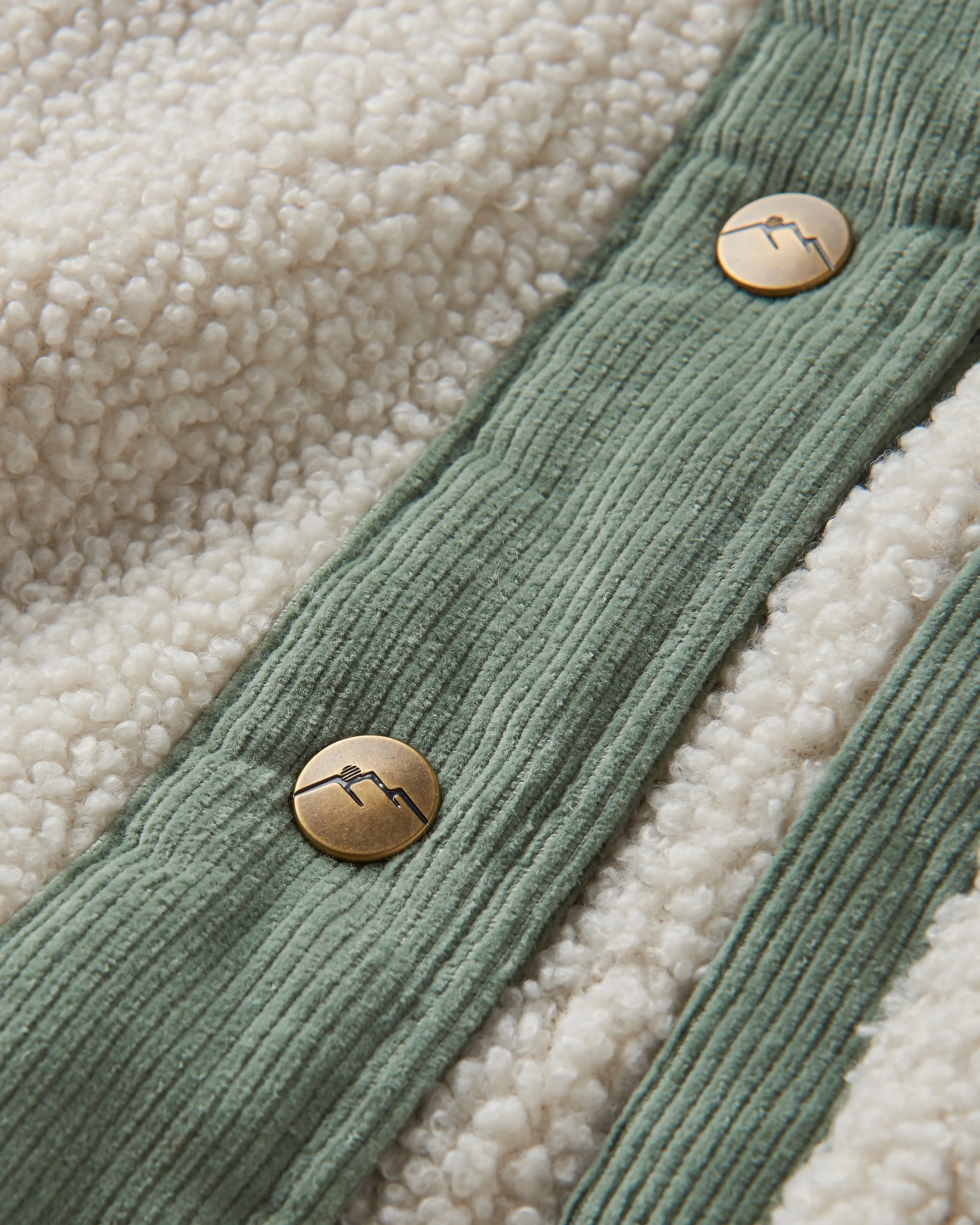 Nash Recycled Fleece - Vintage White - Flatlay