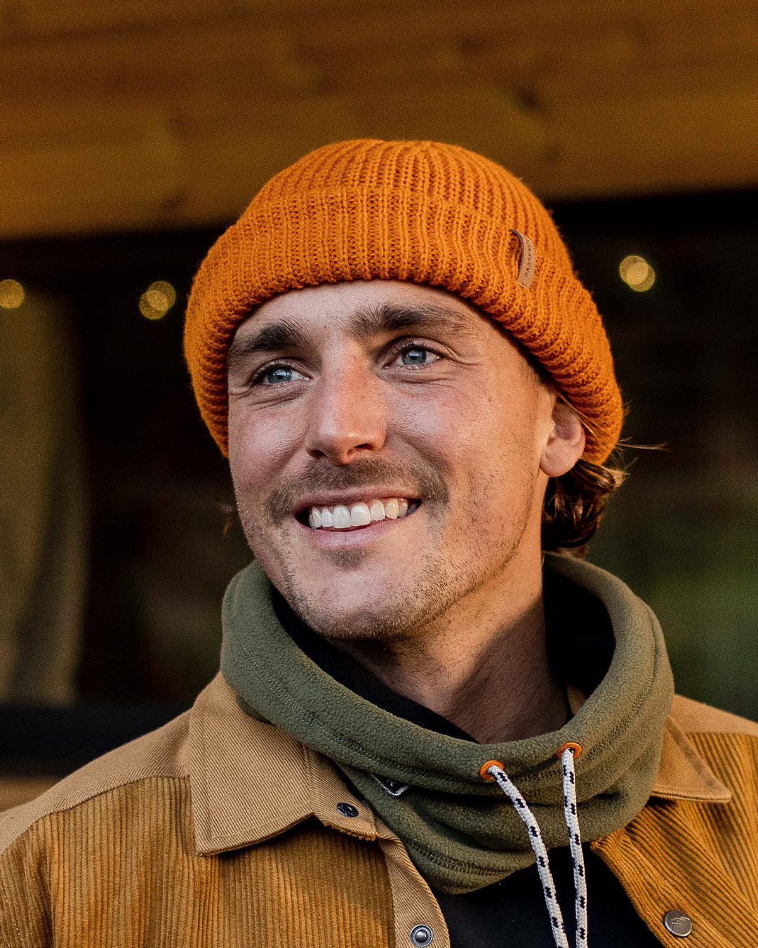 Male_Compass Recycled Acrylic Beanie - Sunrise Orange