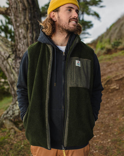 Canyon Recycled Sherpa Full Zip Vest - Fir Tree